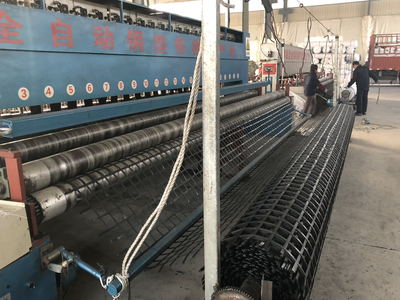 鋼塑土工格柵 特性、應用與發展前景
